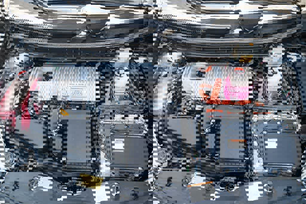 Used 2015 Toyota Prius Prime Plug-In Hybrid image 27