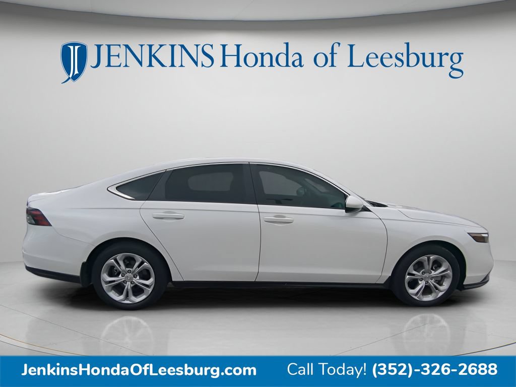 Certified 2025 Honda Accord LX image 3