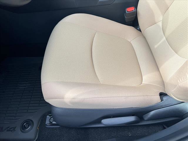 New 2025 Toyota RAV4 LE image 4