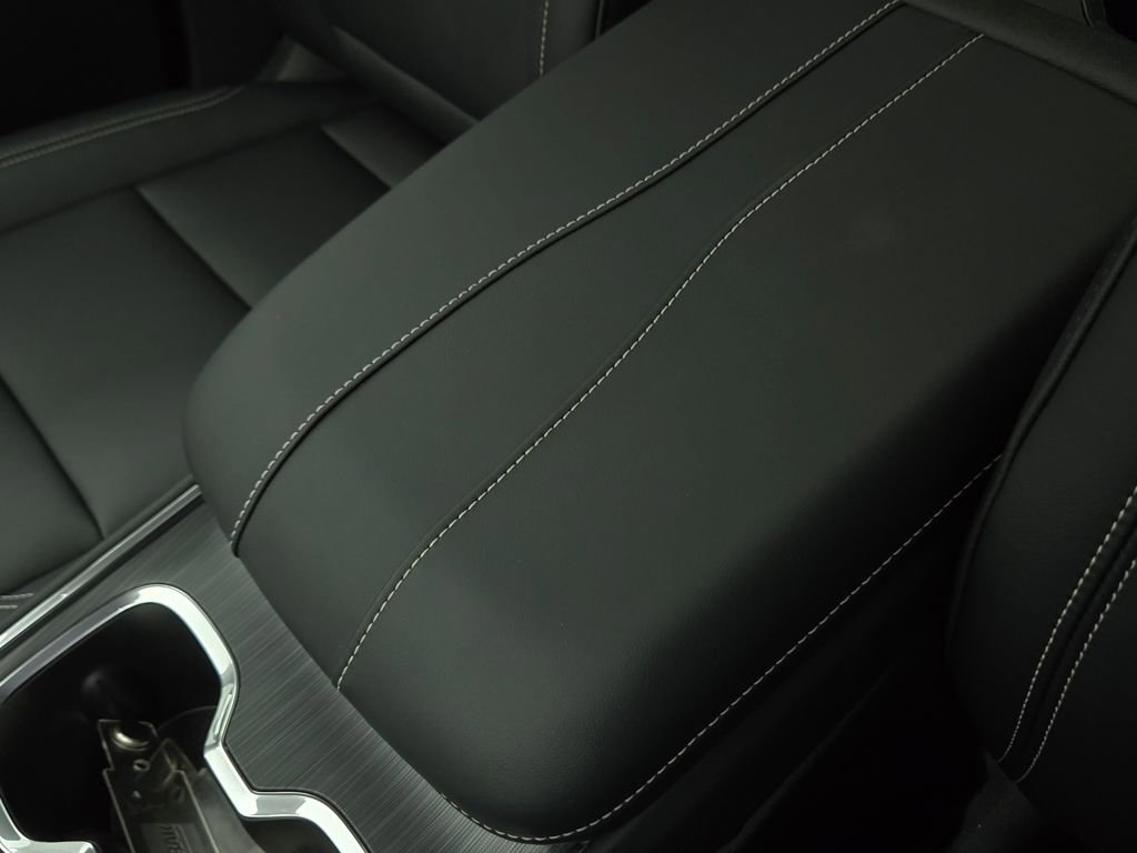 New 2026 GMC Acadia Elevation w/ Black Edition image 35