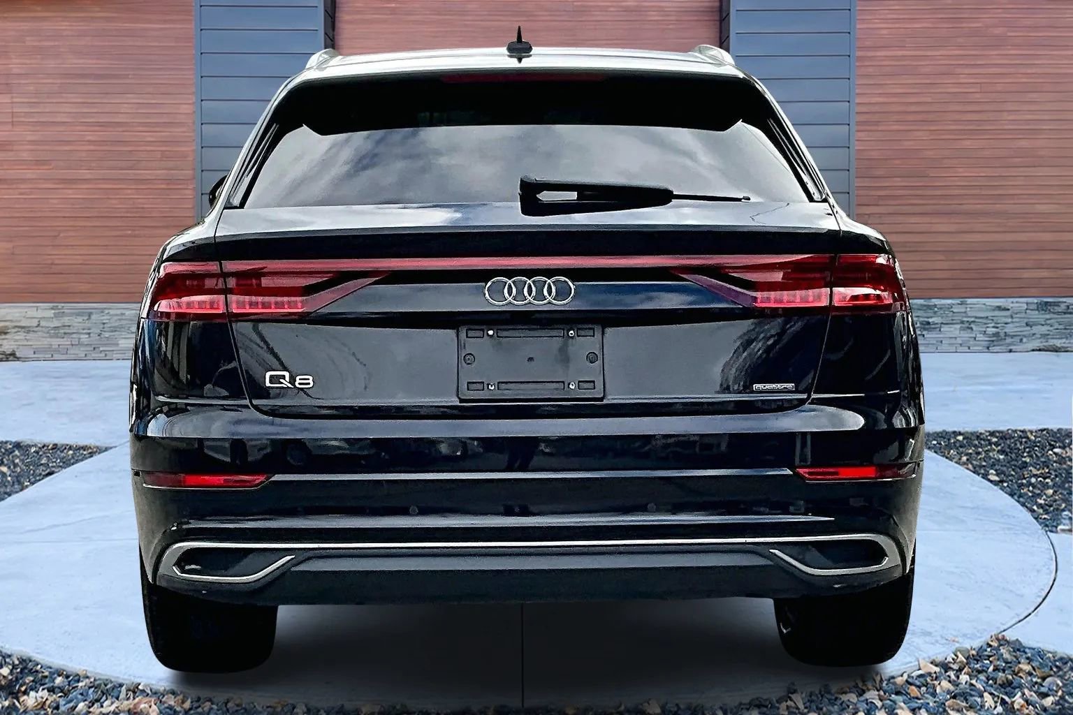 Used 2019 Audi Q8 Premium image 4