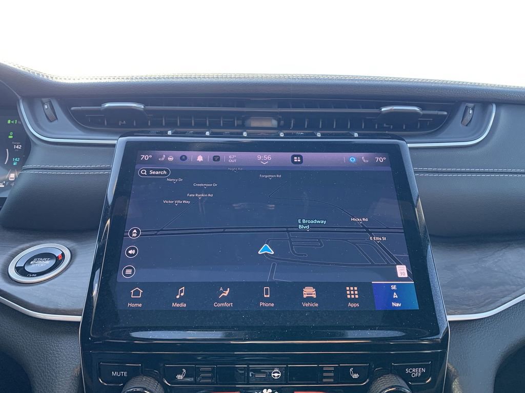 Used 2024 Jeep Grand Cherokee Limited 4xe image 19