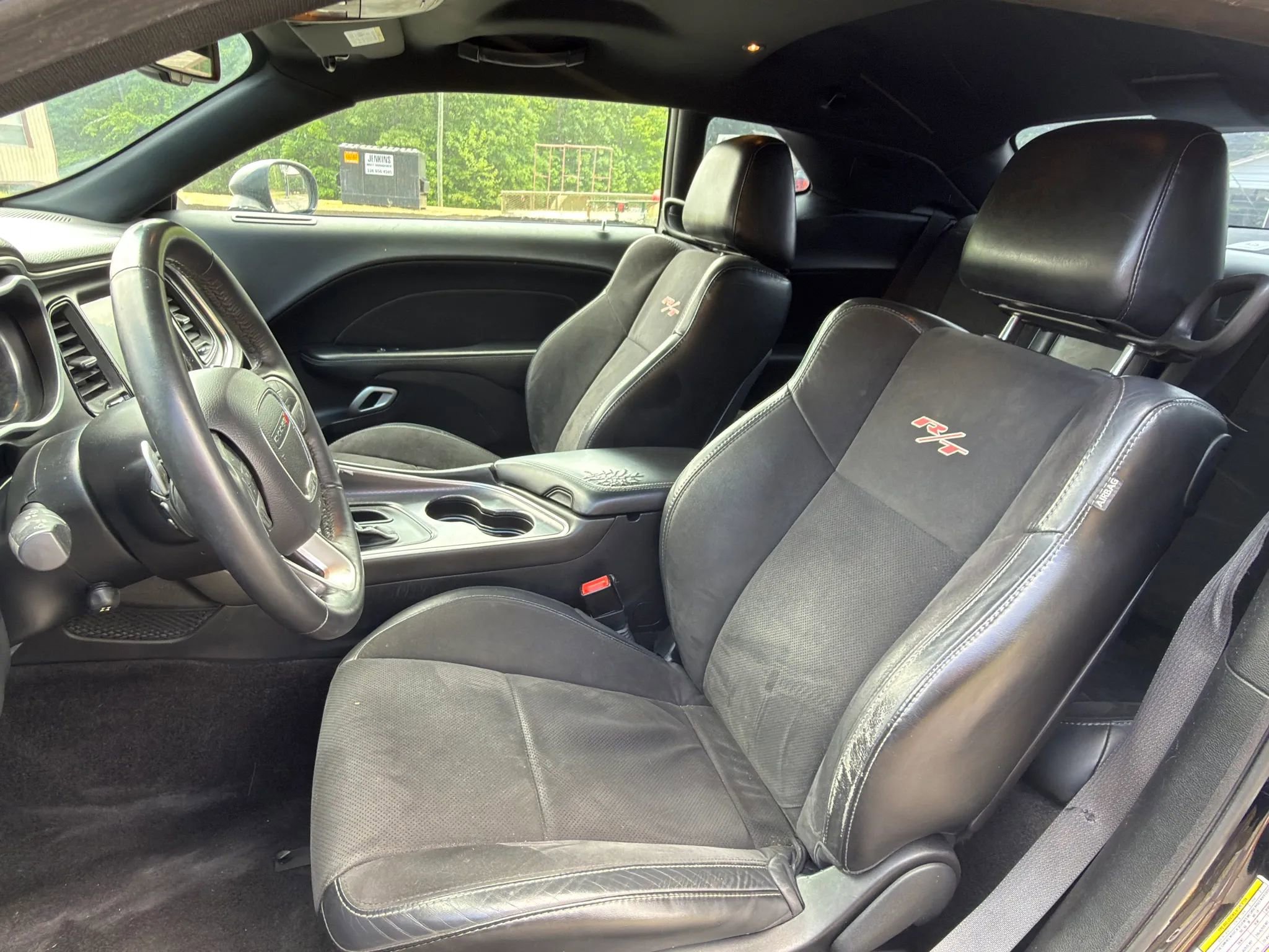 Used 2016 Dodge Challenger R/T Scat Pack w/ Leather Interior Group RWD image 2