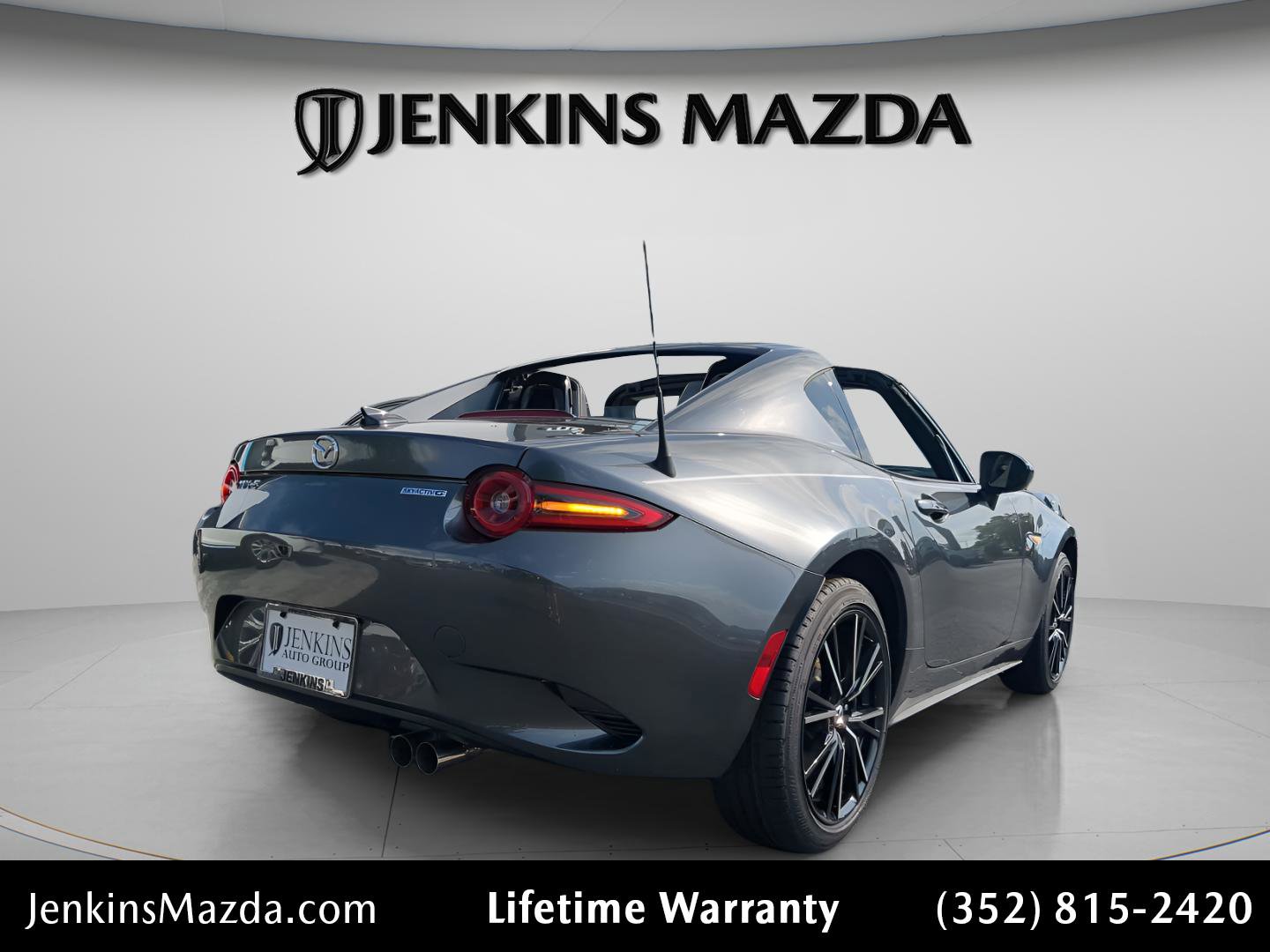 Used 2024 MAZDA MX-5 Miata RF Grand Touring image 7