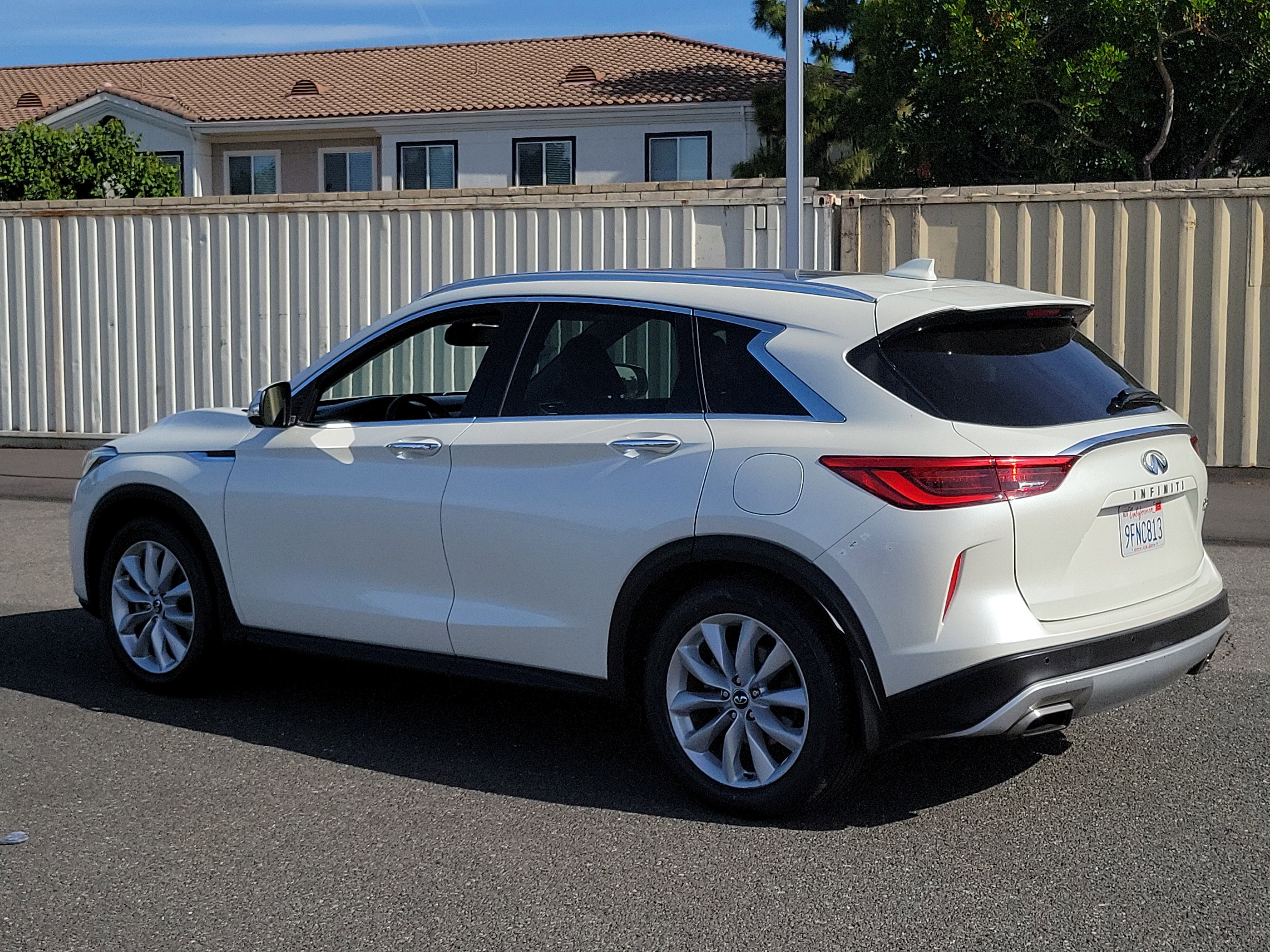 Used 2019 INFINITI QX50 Essential w/ Cargo Package FWD image 26