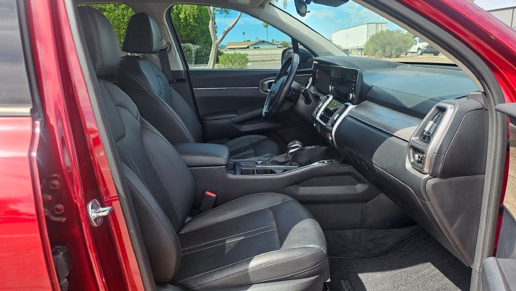 Used 2022 Kia Sorento S AWD/4WD image 19