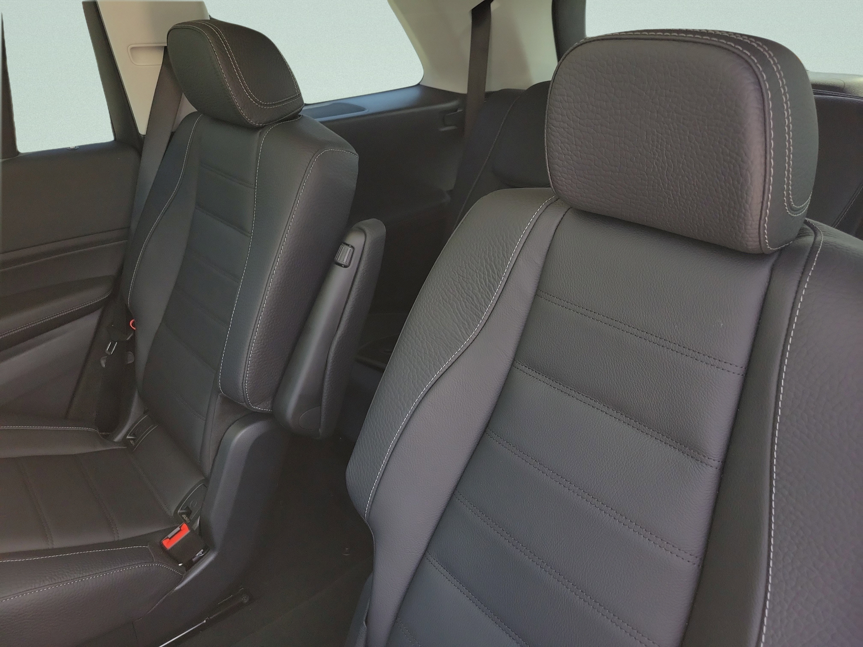 New 2026 Mercedes-Benz GLS 450 4MATIC image 9