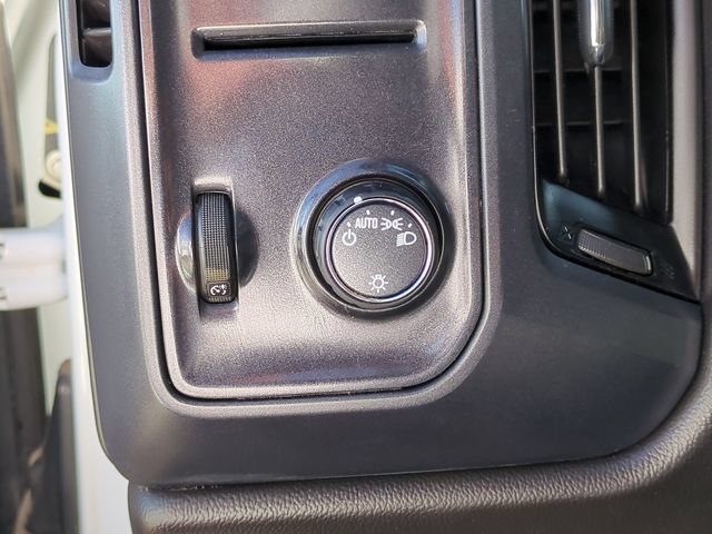 Used 2019 Chevrolet Silverado 2500 W/T AWD/4WD image 21