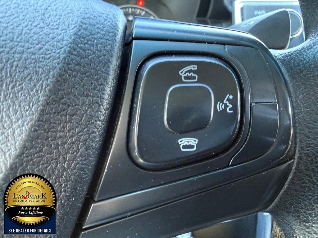 Used 2015 Toyota Camry LE FWD image 11