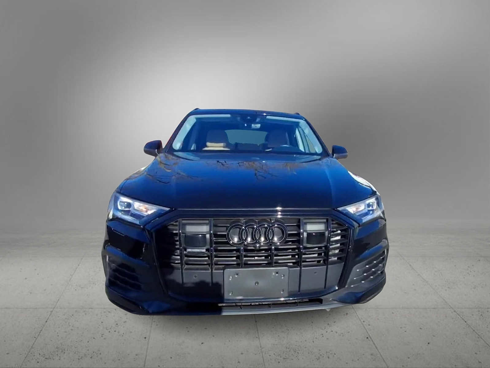 Used 2023 Audi Q7 2.0T Premium Plus w/ Premium Plus Package image 3