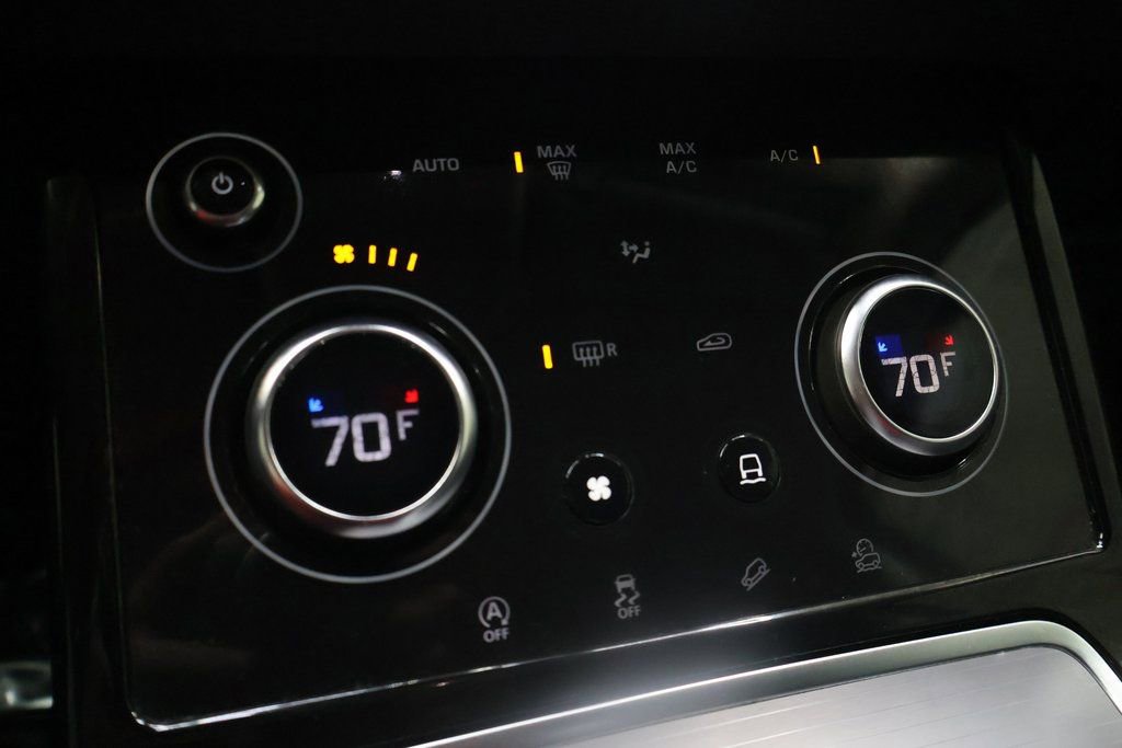 Used 2021 Land Rover Range Rover Evoque S image 24