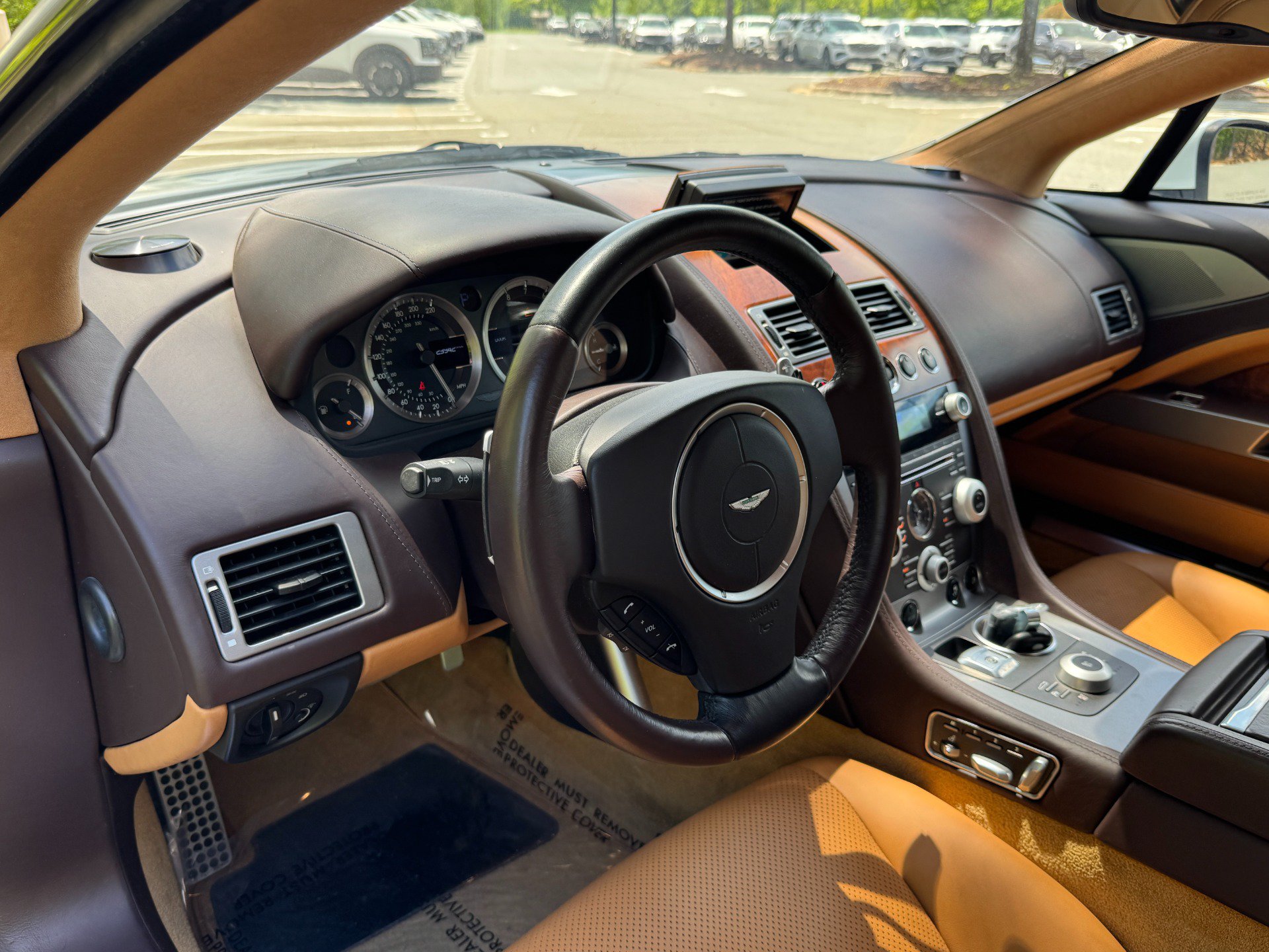 Used 2011 Aston Martin Rapide RWD image 27