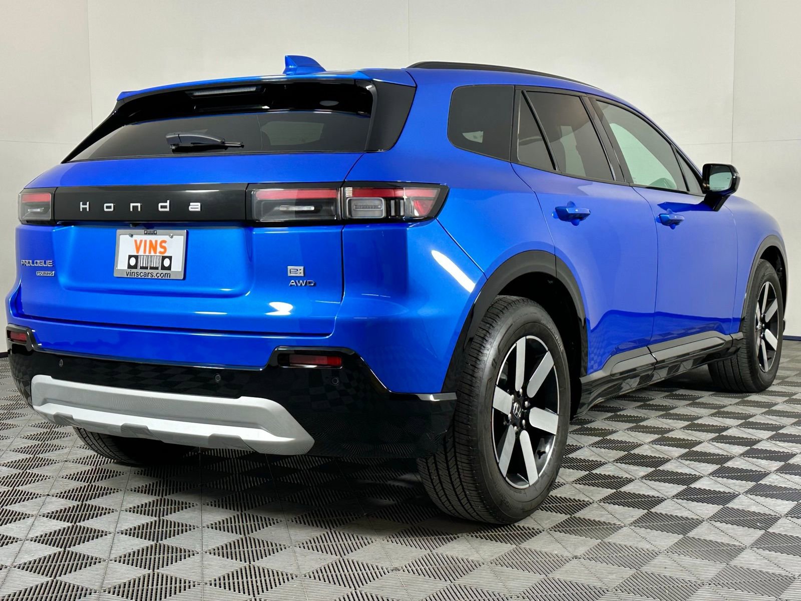 Used 2024 Honda Prologue Touring image 4