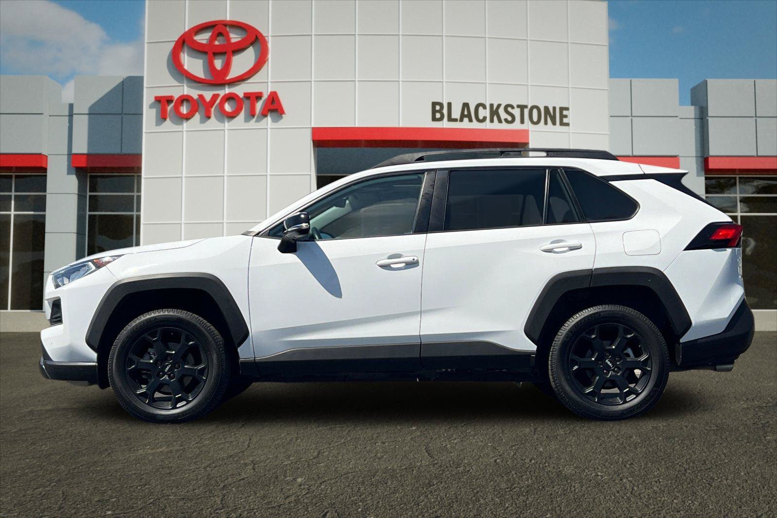 Certified 2021 Toyota RAV4 TRD Off-Road AWD/4WD image 6
