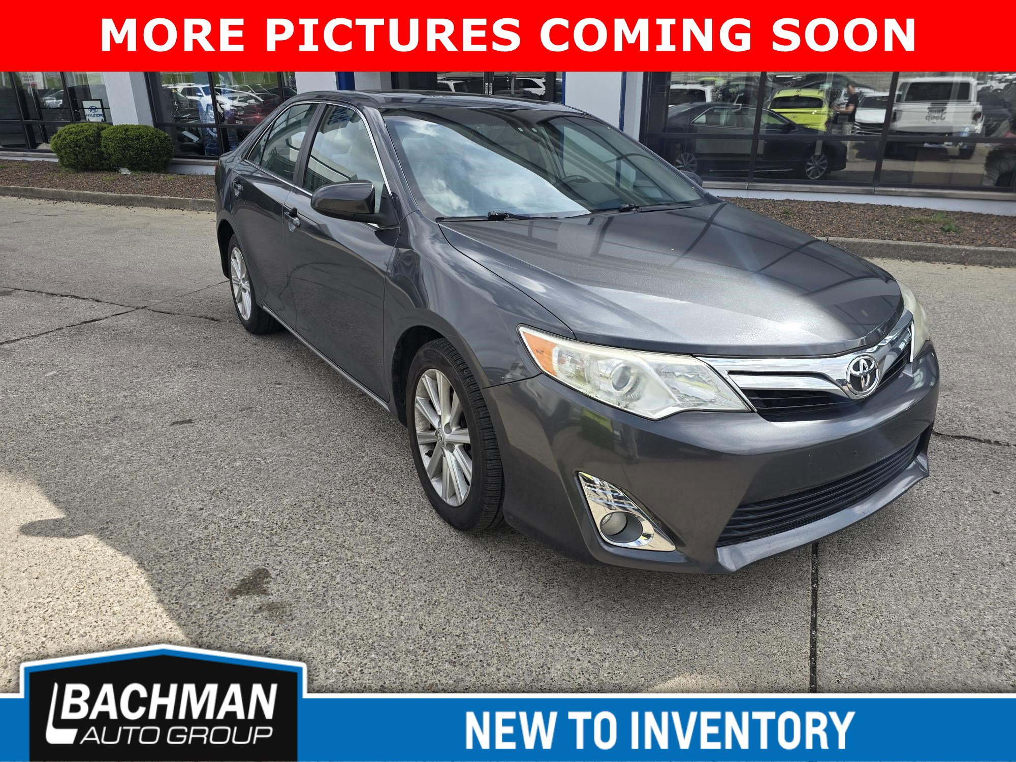 Used 2012 Toyota Camry XLE image 1