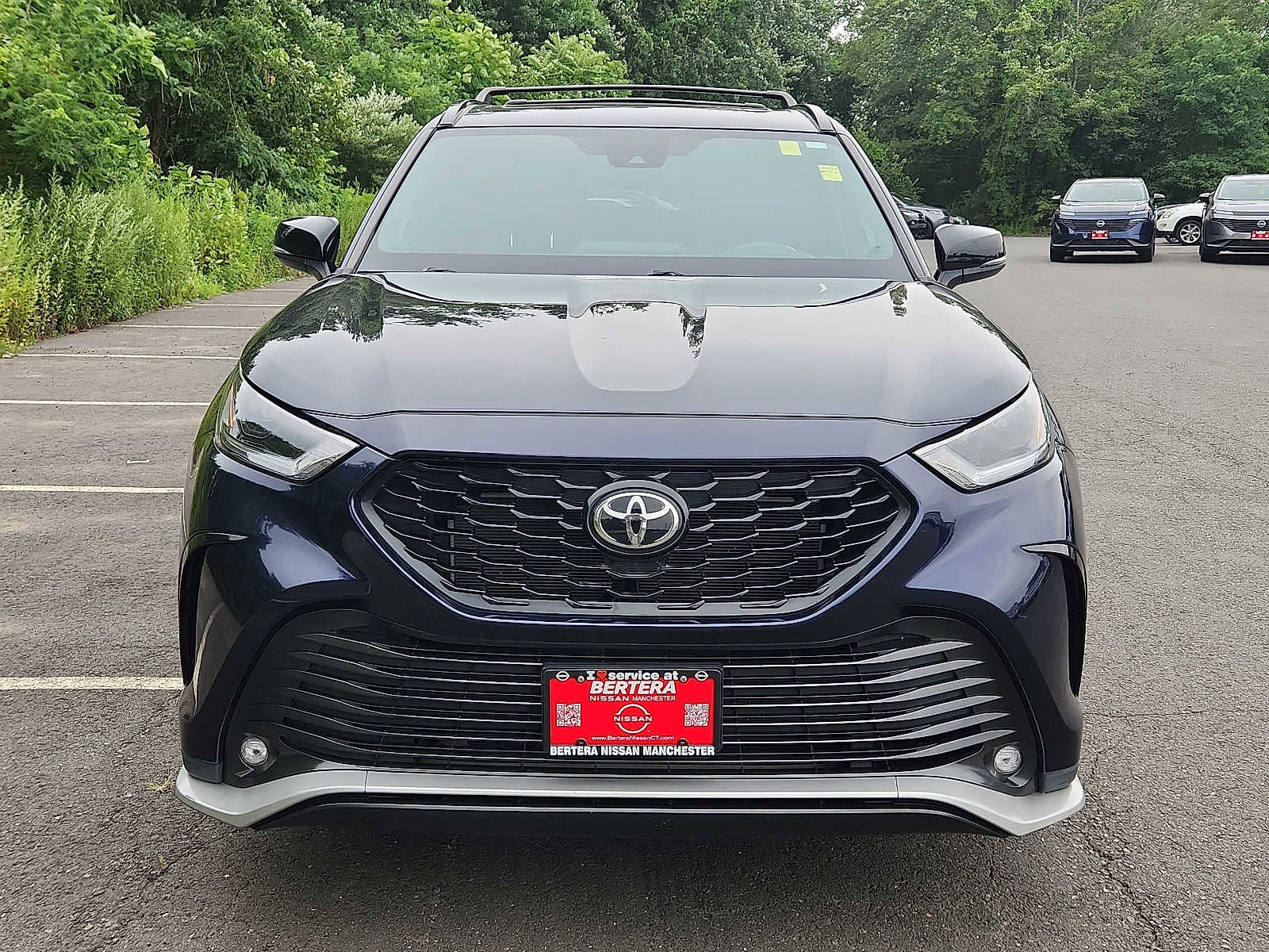 Used 2022 Toyota Highlander XSE video 2