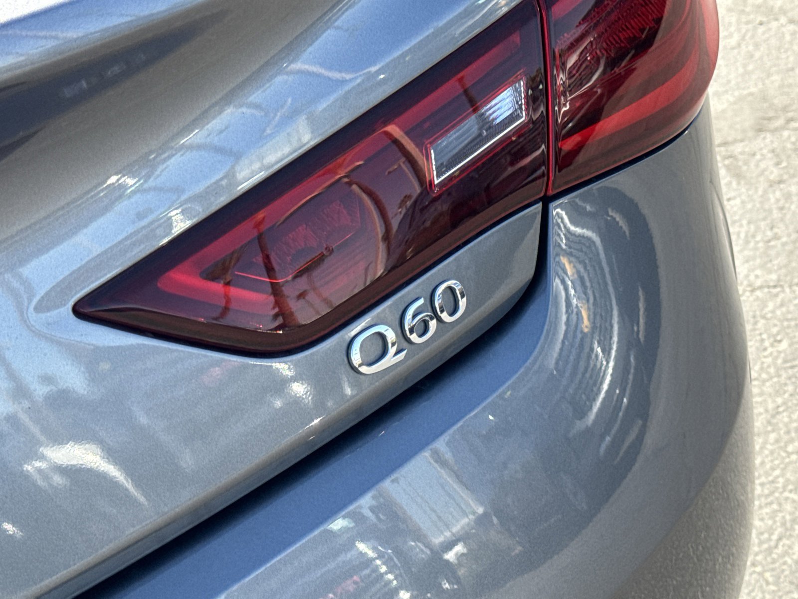 Used 2021 INFINITI Q60 3.0t Luxe w/ Essential Package image 33