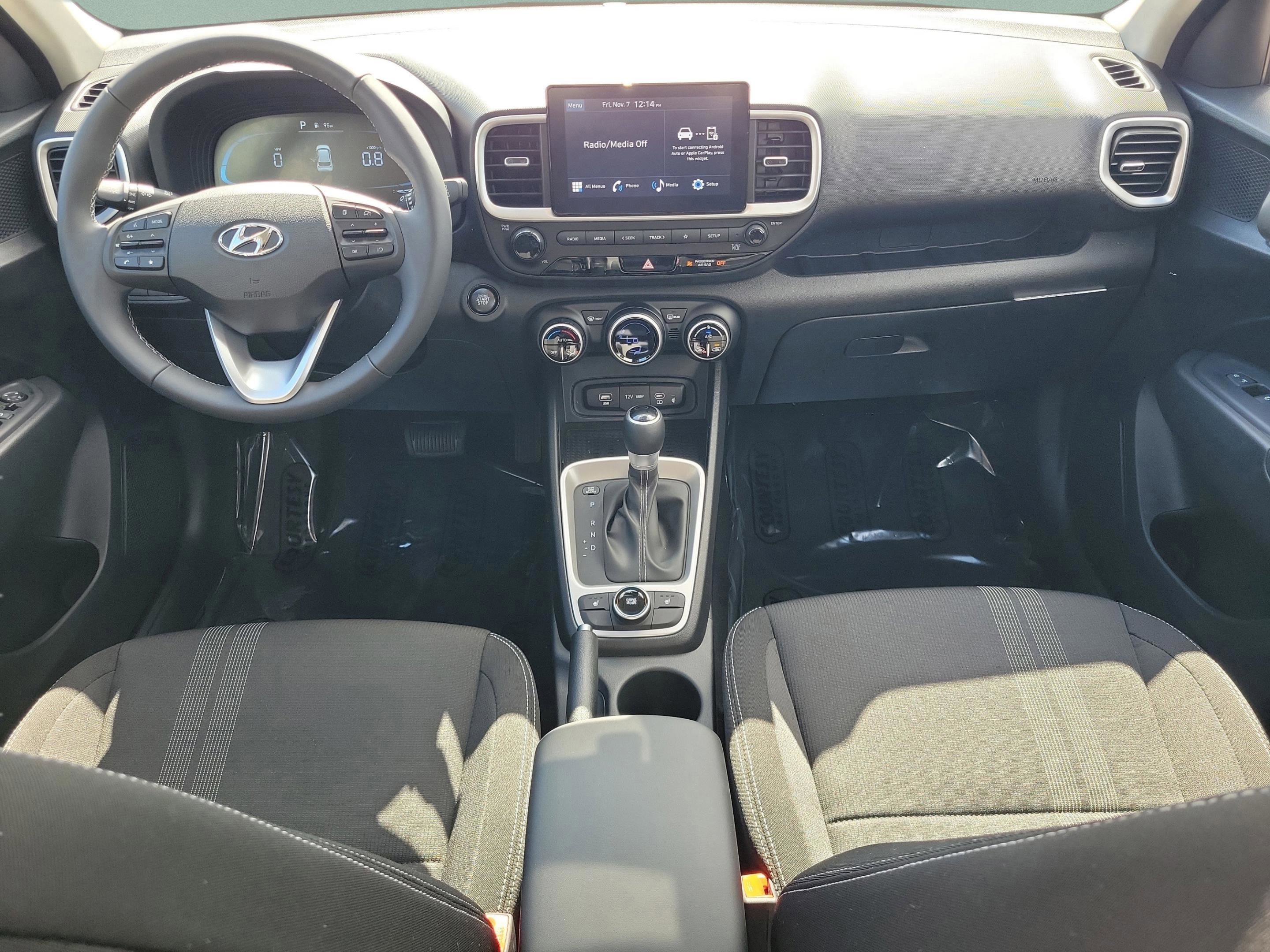 New 2026 Hyundai Venue SEL image 26