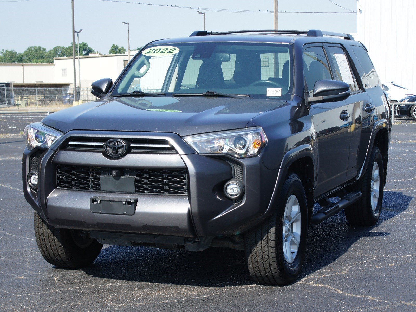 Used 2022 Toyota 4Runner SR5 Premium w/ Moonroof Package AWD/4WD image 2