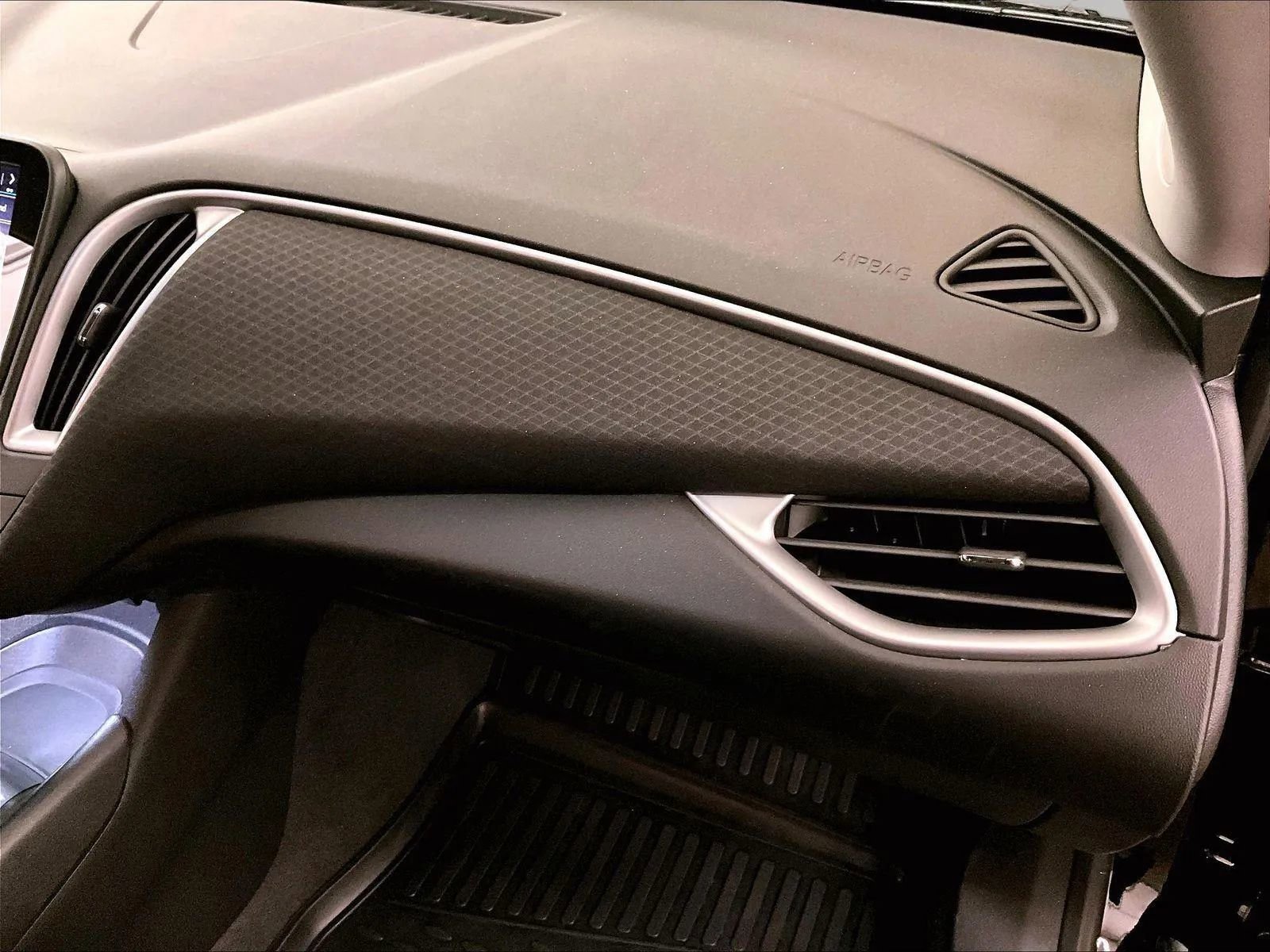 Used 2024 Chevrolet Malibu RS image 15