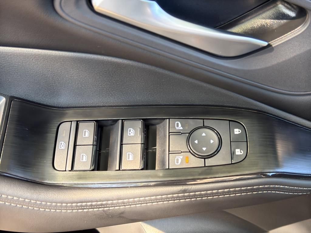 New 2026 Nissan Rogue SV image 17