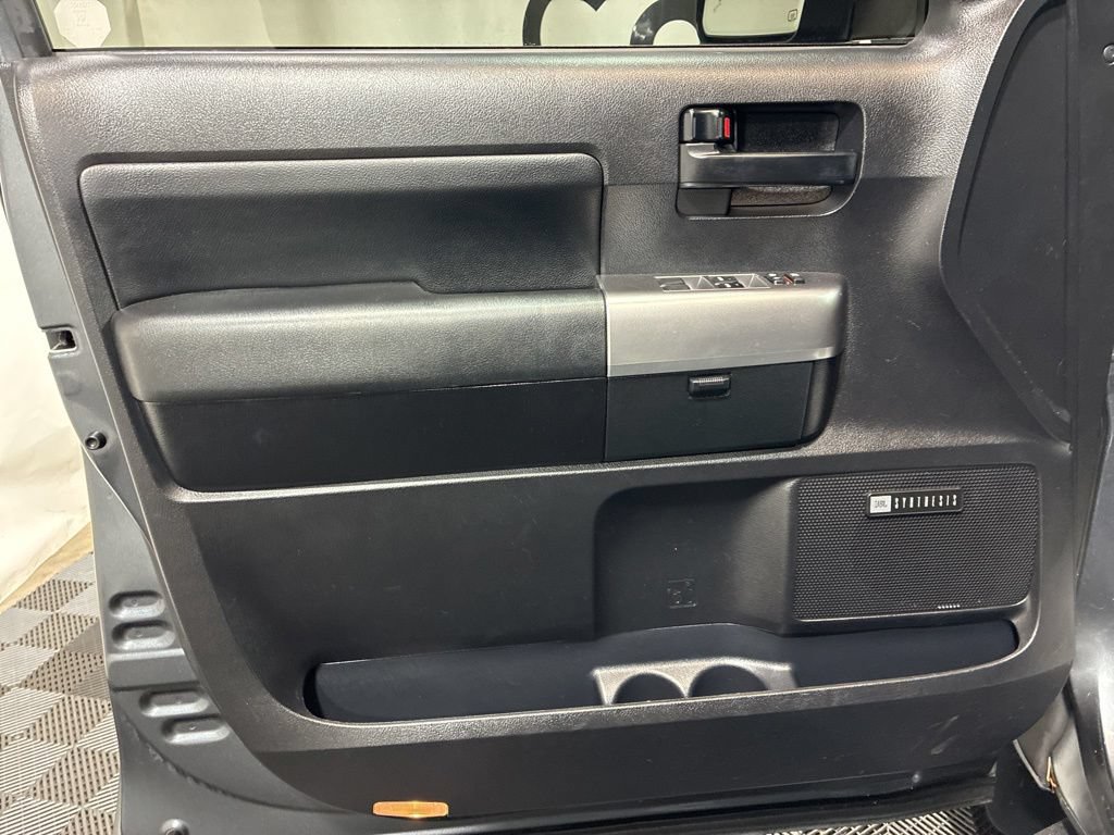 Used 2020 Toyota Sequoia TRD Pro AWD/4WD image 23