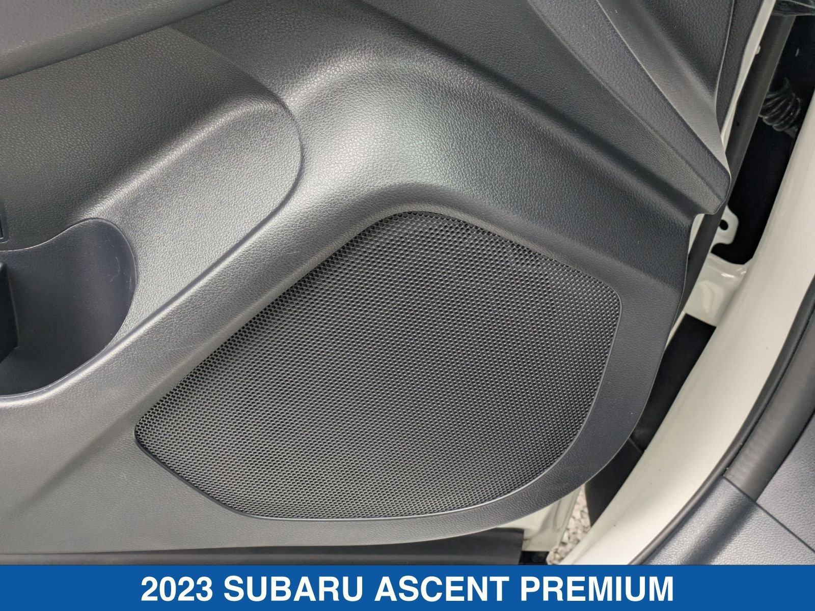 Certified 2023 Subaru Ascent Premium w/ Convenience Package image 14
