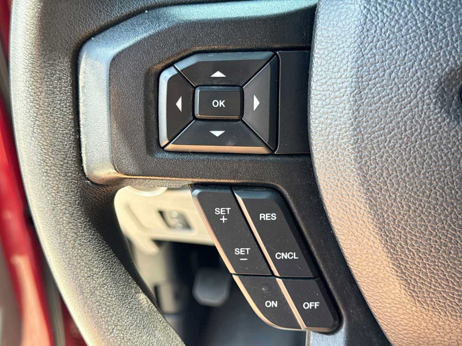 Used 2020 Ford F250 XLT w/ XLT Premium Package AWD/4WD image 22