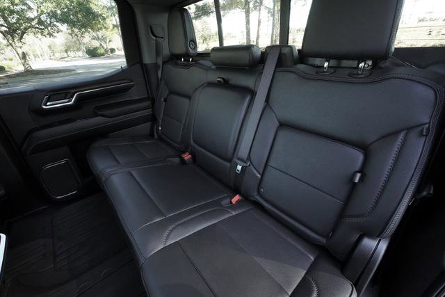 Used 2024 GMC Sierra 1500 Denali w/ Technology Package image 33