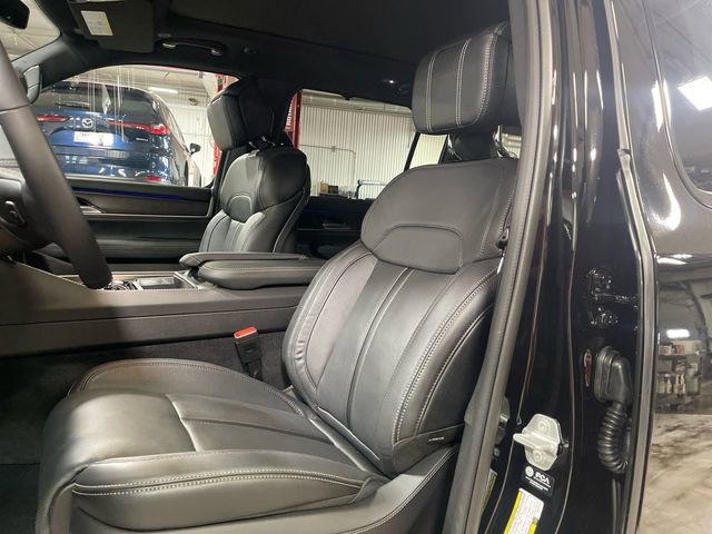 New 2026 Jeep Grand Wagoneer Summit image 11