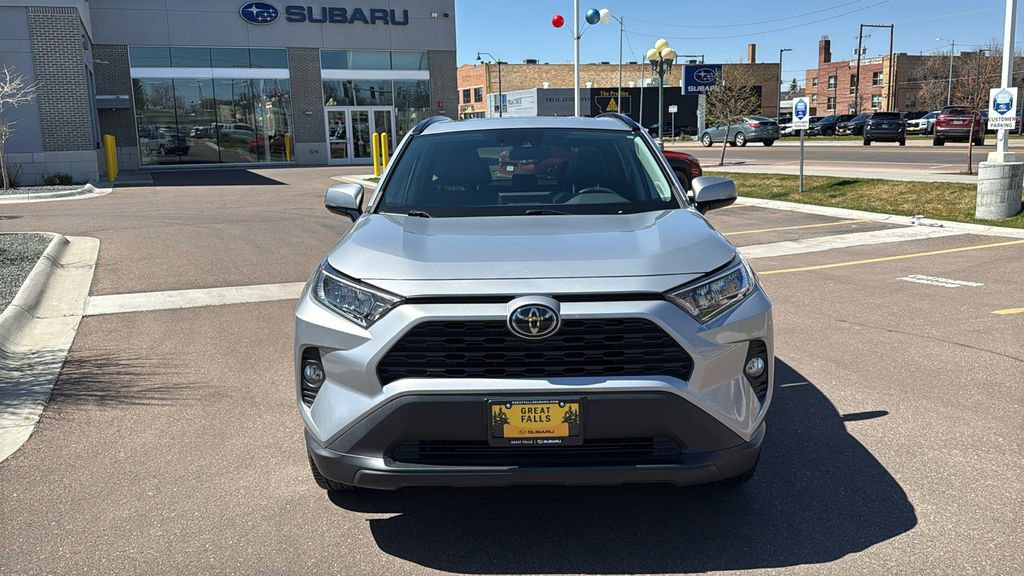 Used 2020 Toyota RAV4 XLE Premium AWD/4WD image 2