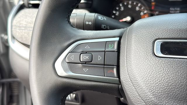 Used 2024 Jeep Compass Latitude AWD/4WD image 22