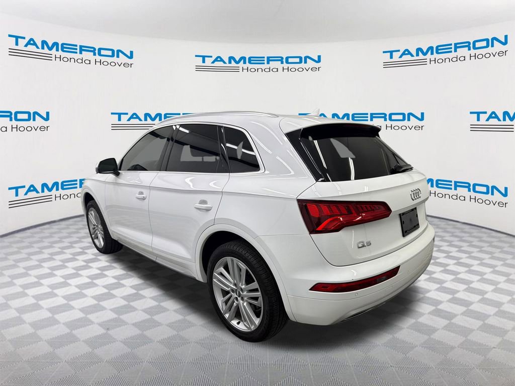 Used 2018 Audi Q5 2.0T Premium Plus w/ Premium Plus Package image 3
