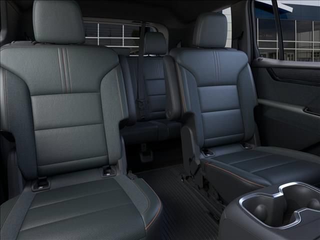New 2026 GMC Acadia AT4 w/ Luxury Package AWD/4WD image 21