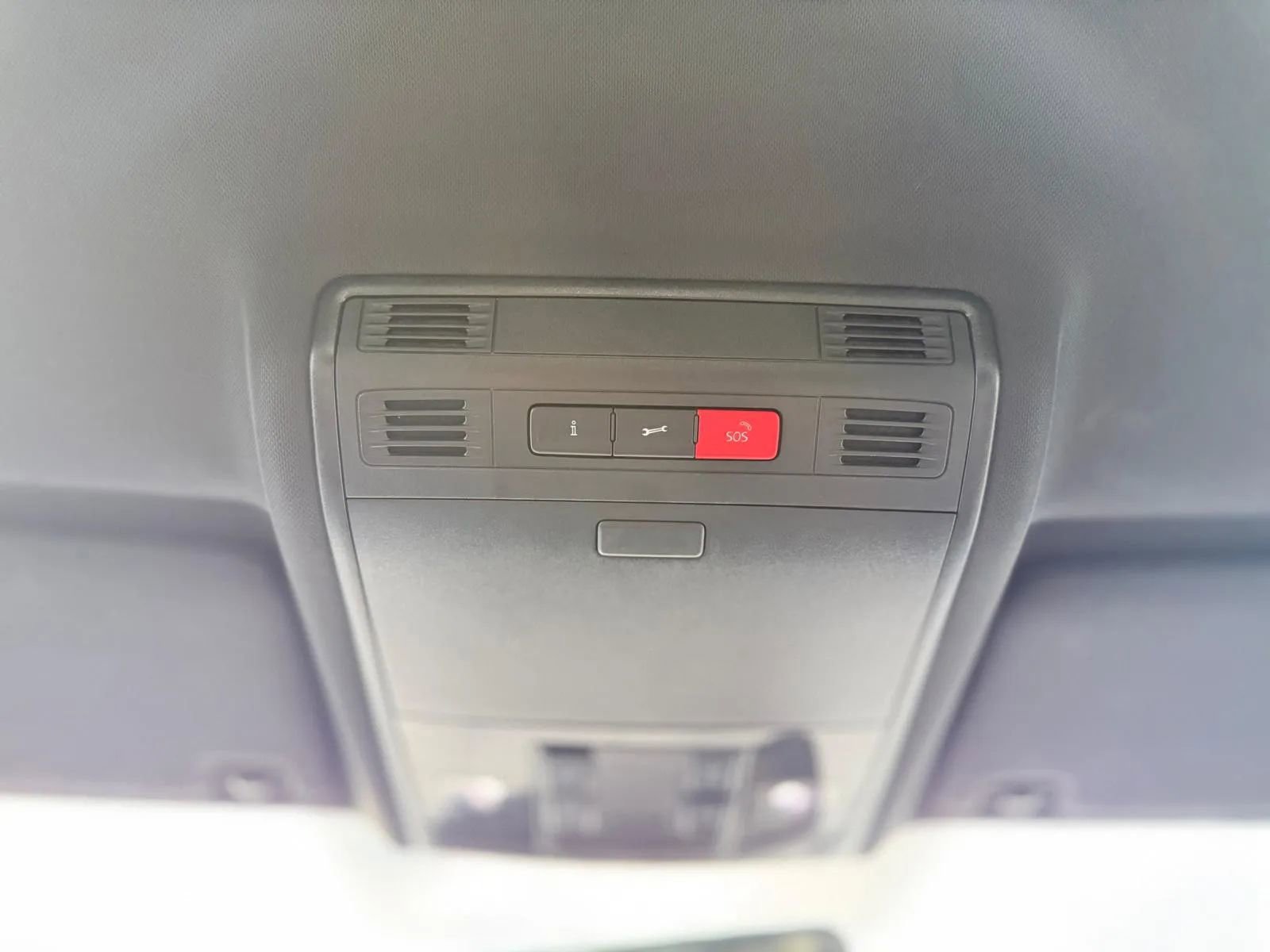 Used 2015 Volkswagen GTI S FWD image 24