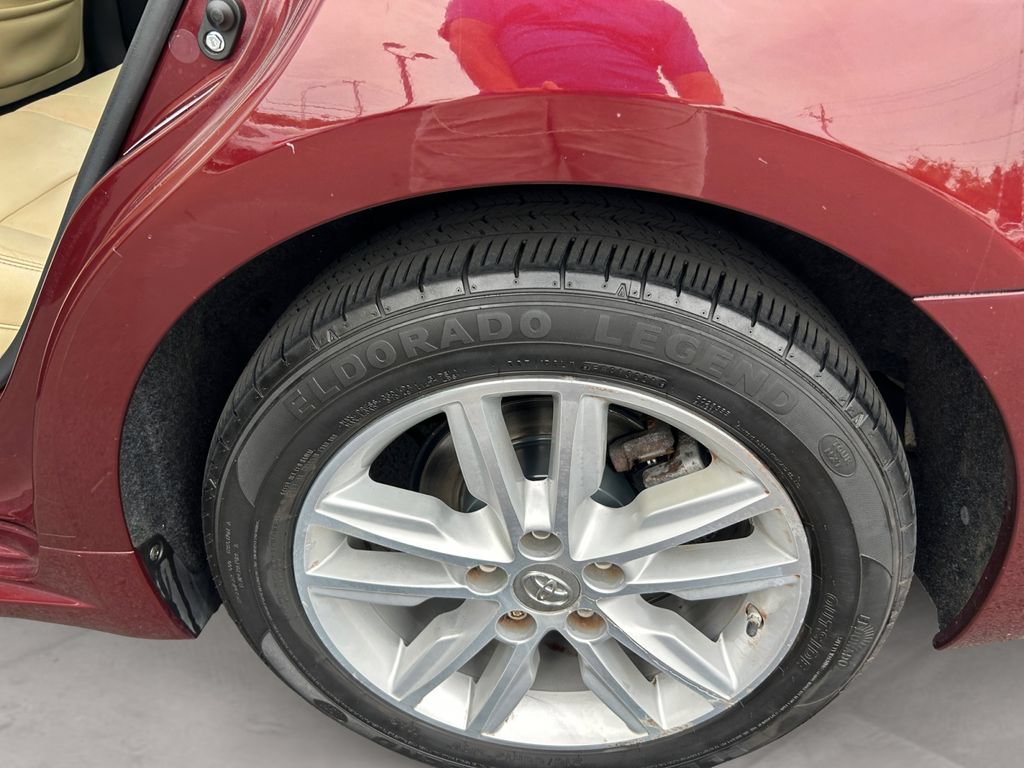 Used 2014 Toyota Avalon XLE FWD image 14