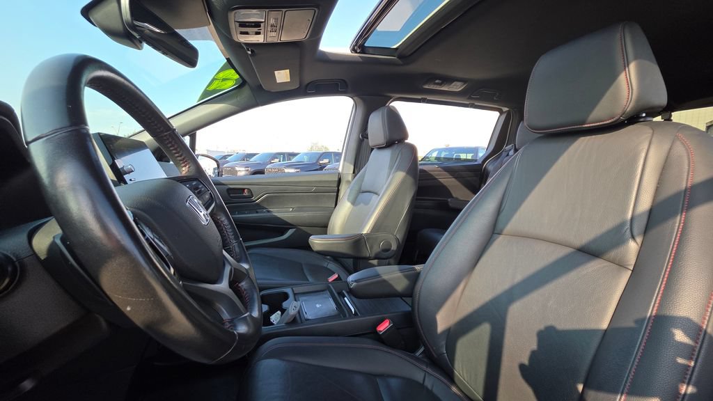 Certified 2025 Honda Odyssey Sport-L image 22