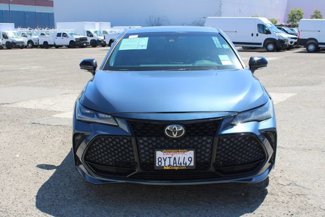 Used 2021 Toyota Avalon Touring w/ Advanced Safety Package image 2