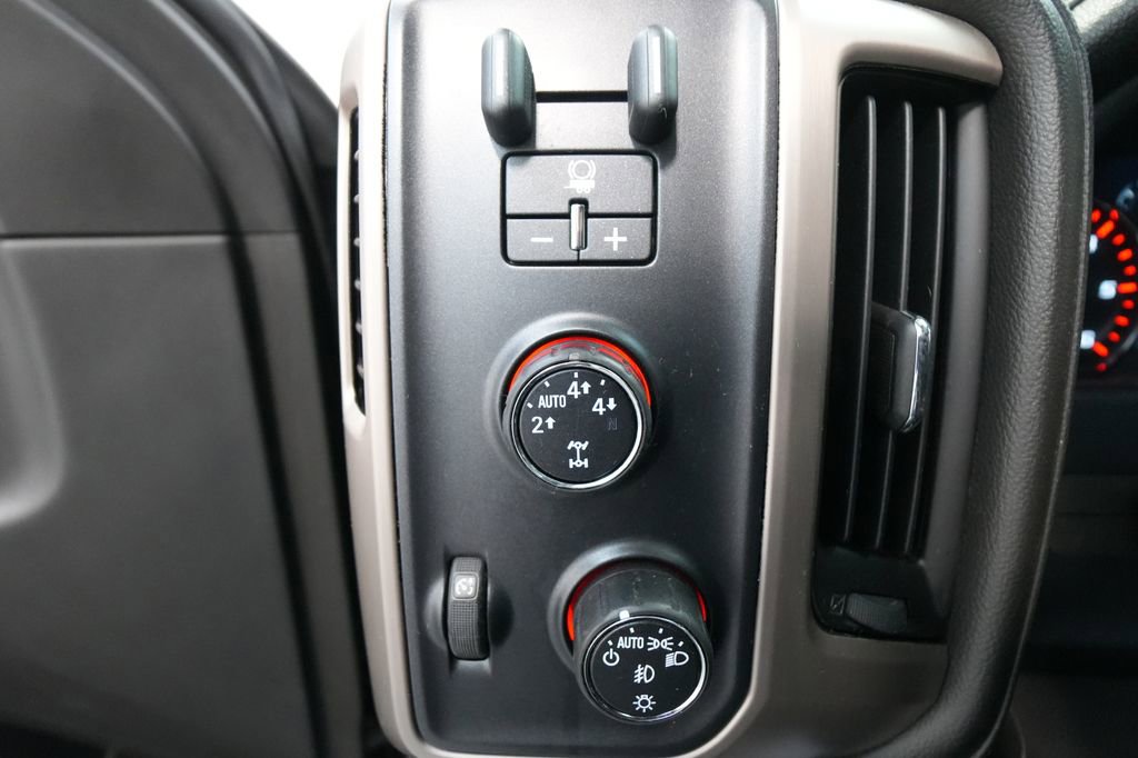 Used 2015 GMC Sierra 1500 Denali w/ Driver Alert Package image 43