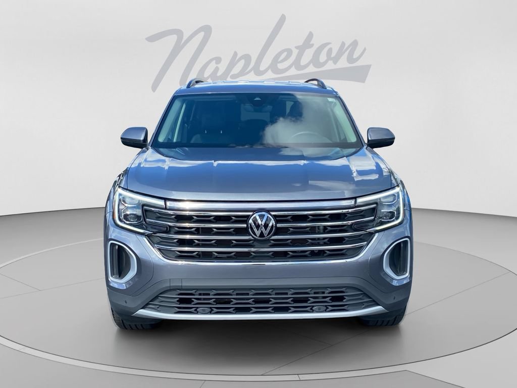 Used 2025 Volkswagen Atlas SE FWD image 9