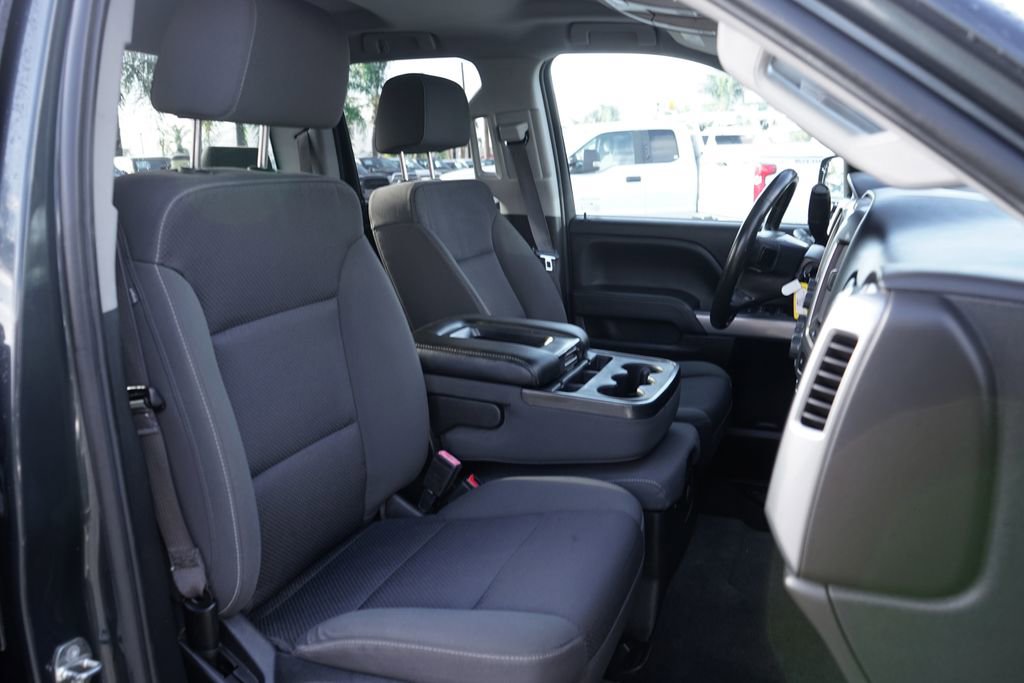 Used 2017 Chevrolet Silverado 1500 LT w/ All Star Edition image 36