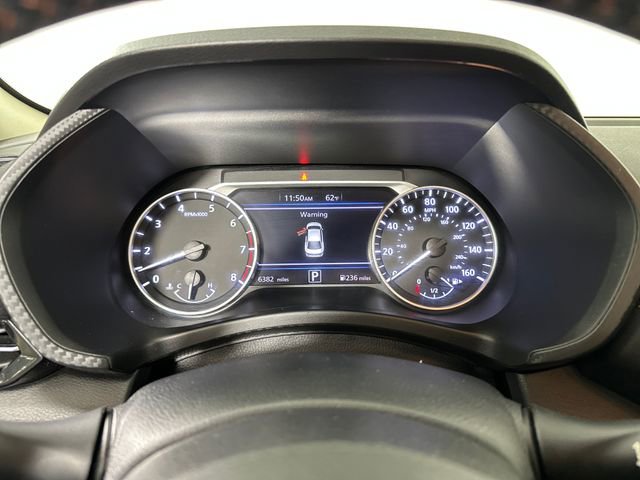 Used 2023 Nissan Sentra SR w/ Trunk Package image 17