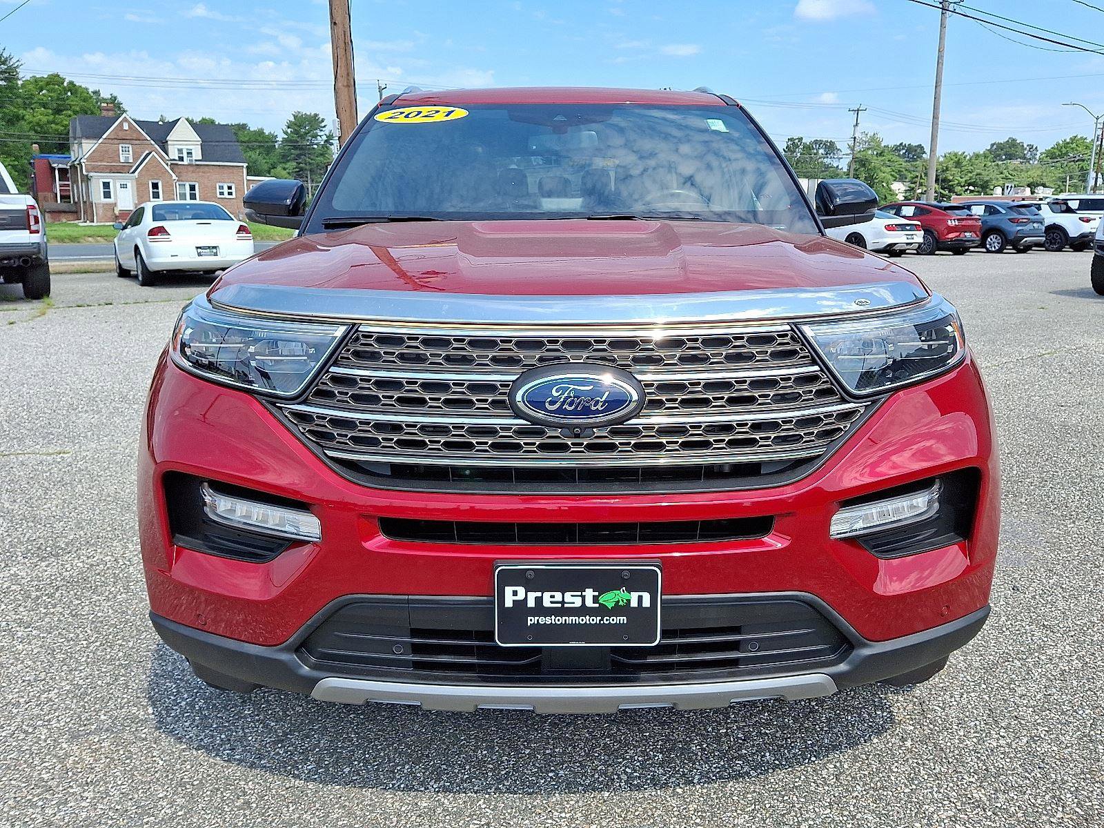 Used 2021 Ford Explorer King Ranch w/ Premium Technology Package image 2
