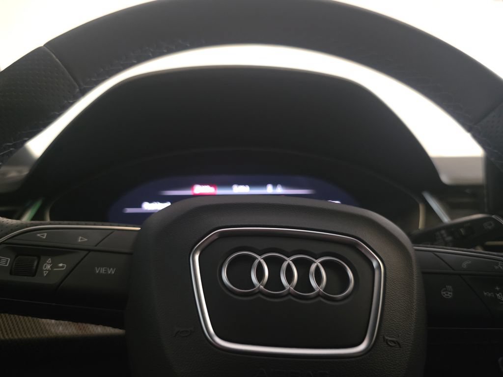 Used 2023 Audi SQ5 Premium Plus w/ Premium Plus Package AWD/4WD image 29
