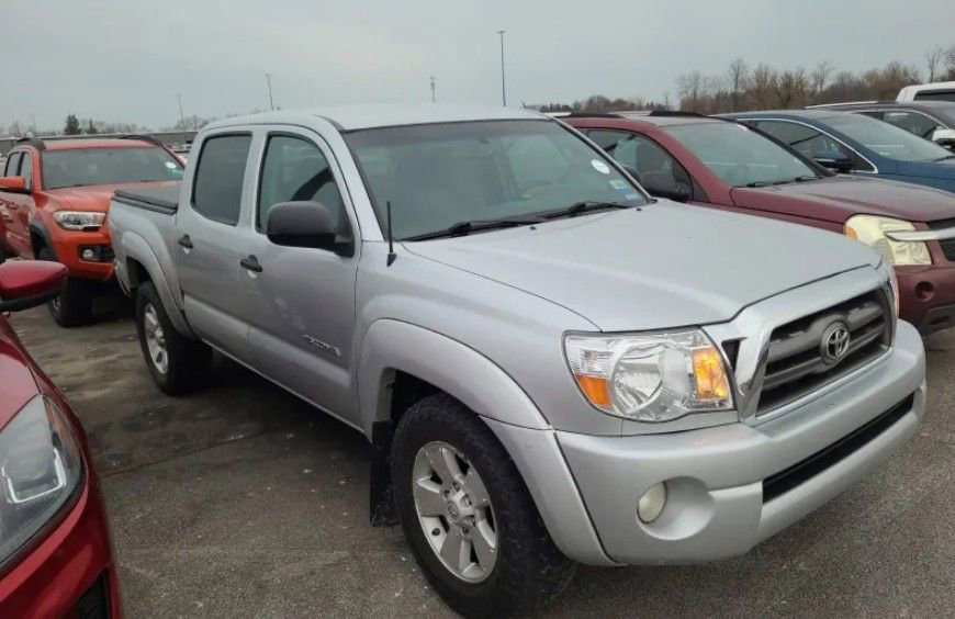 Used 2009 Toyota Tacoma 4x4 Double Cab image 1