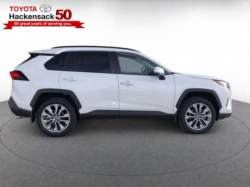 Used 2023 Toyota RAV4 Limited AWD/4WD image 8