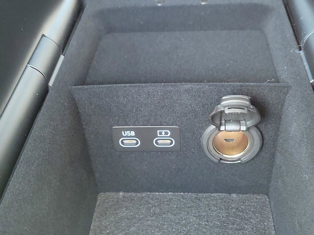 New 2026 Genesis G90 3.5T image 17