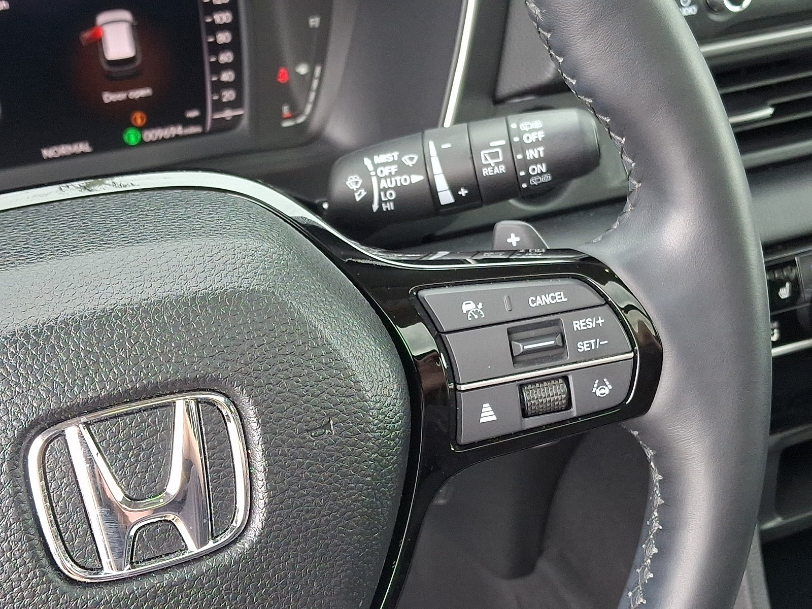 Used 2026 Honda Pilot Elite image 23