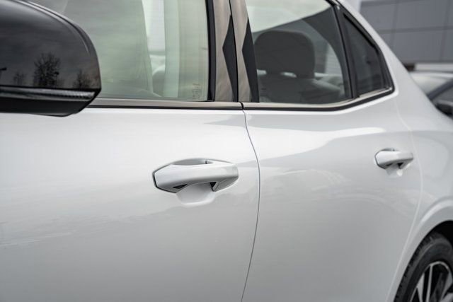 Certified 2024 Volvo S60 B5 Plus image 16