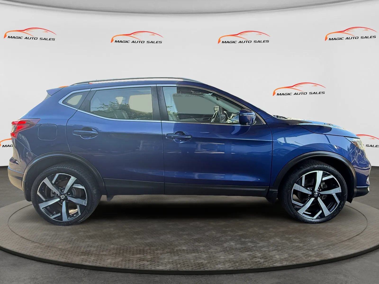 Used 2020 Nissan Rogue Sport SL w/ Premium Package AWD/4WD image 6